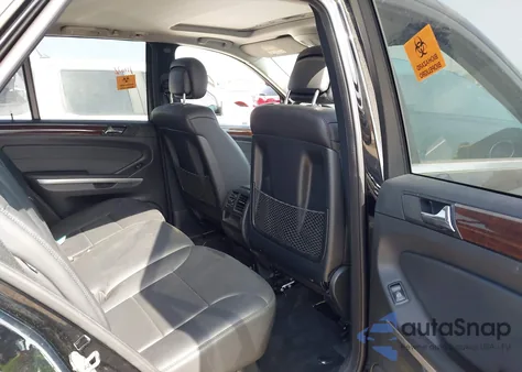 2011 Mercedes-Benz Ml 350 z USA, uszkodzony, nr VIN 4JGBB5GB5BA669588